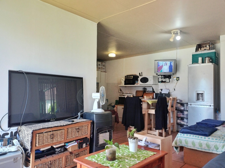 1 Bedroom Property for Sale in Fonteine Park Western Cape